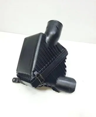 Honda Legend Air filter box