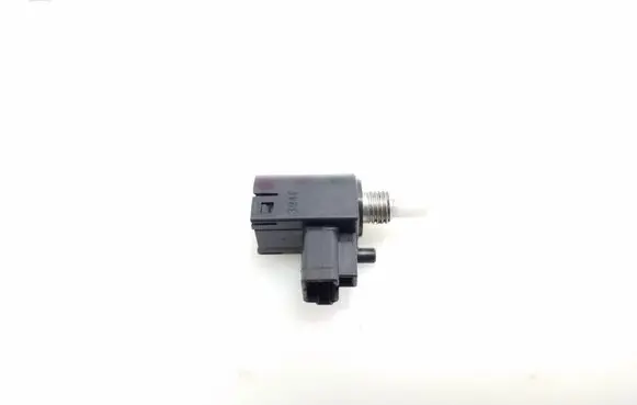Clutch pedal sensor