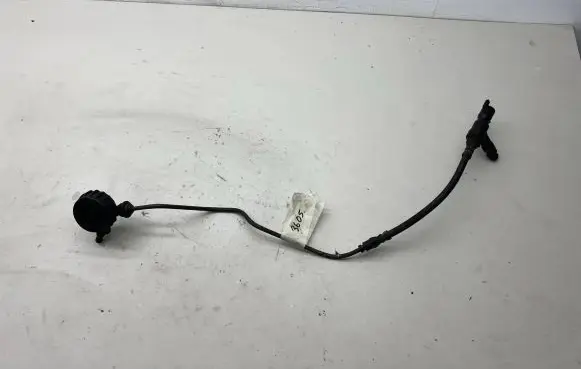 Volkswagen PASSAT B6 Clutch pipe/line 1K0721468K