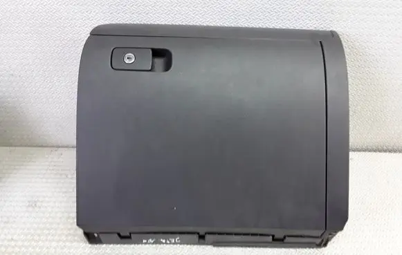 Volkswagen Jetta VI Glove box set 5C7857097