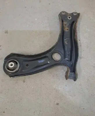 Volkswagen Polo V 6R Front control arm 6R0407152F