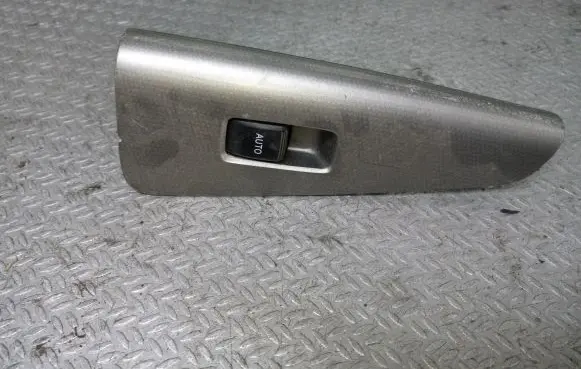 Toyota Corolla Verso E121 Electric window control switch 7427113040