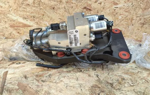 BMW X5 E70 Active stabilizer control/valve assembly 6772311 52065343H