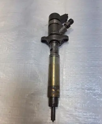 Fuel injector