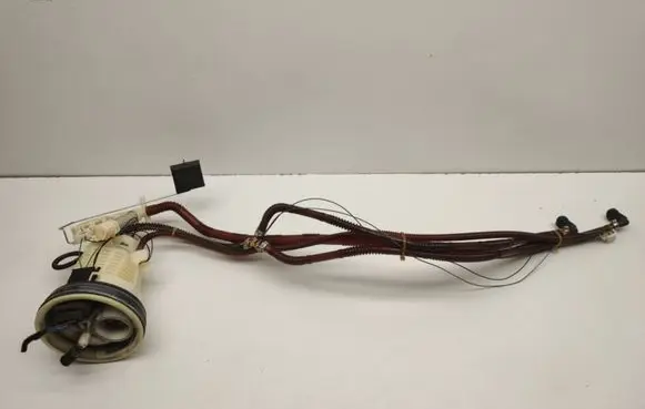 Mercedes-Benz CLS C219 Fuel level sensor A2114704894