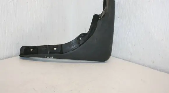 Nissan X-Trail T30 Front mudguard 638558H300