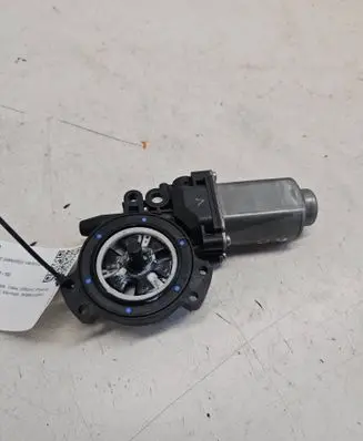 Hyundai Santa Fe Front door window regulator motor 400907