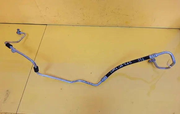 Air conditioning (A/C) pipe/hose