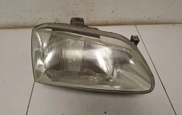 Renault Scenic I Headlight/headlamp 7701672735 7700831463M