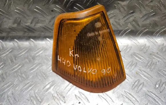 Volvo 440 Front indicator light 417383
