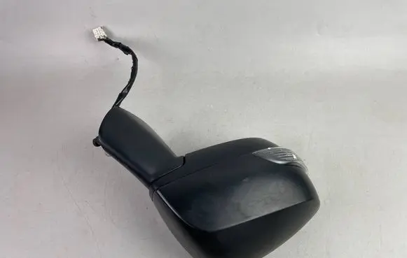 Subaru Impreza IV Front door electric wing mirror E13037507