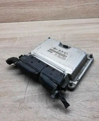 Volkswagen Golf IV Engine control unit/module ECU 06A906032FL 0261207361