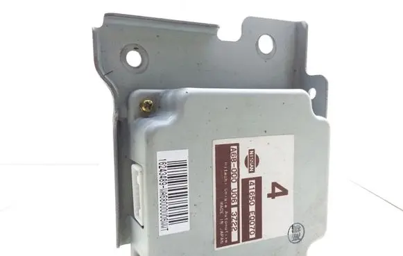 Nissan X-Trail T30 Torque split ecu control unit/module 41650EQ070 A68000U06 3Z22