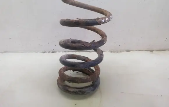 Volvo XC90 Rear coil spring