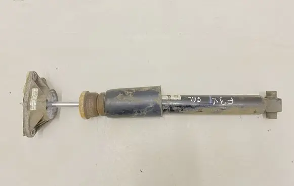 BMW 4 F32 F33 Rear shock absorber/damper 6873756