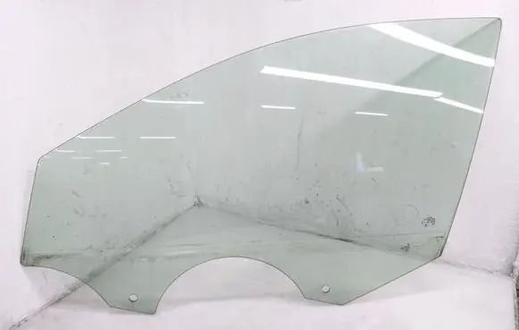 Seat Toledo IV (NH) Front door window glass four-door 5JA845201F