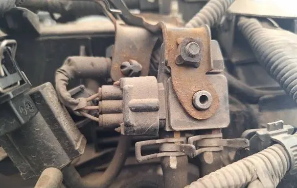 Toyota Avensis T270 Exhaust gas pressure sensor 