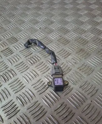 Nissan X-Trail T30 ESP acceleration yaw rate sensor 479308H300