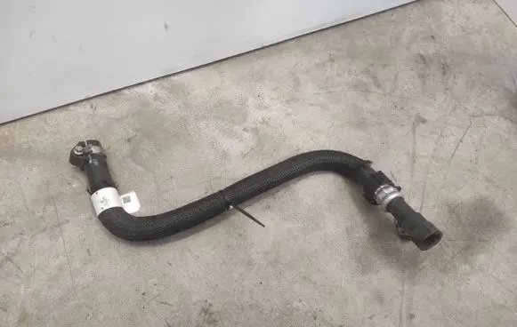 Ford Explorer VI Engine coolant pipe/hose L1M37G071AAE