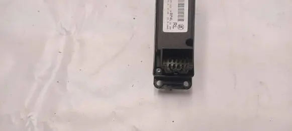 Mazda 3 I Front door window regulator with motor 4F8039914A