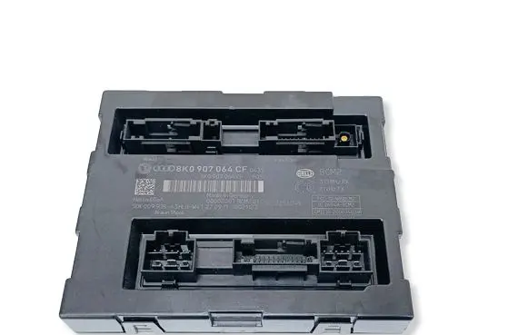 Audi A4 S4 B8 8K Comfort/convenience module 8K0907064CF
