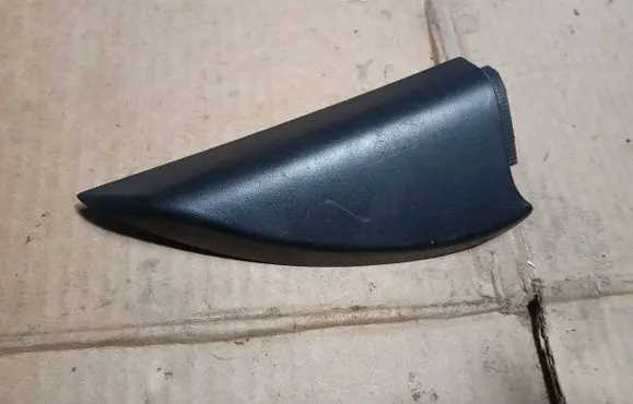 Other rear door trim element