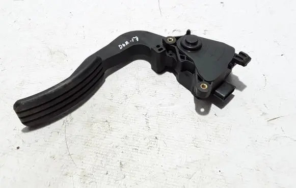 Dacia Dokker Accelerator throttle pedal 180021343R