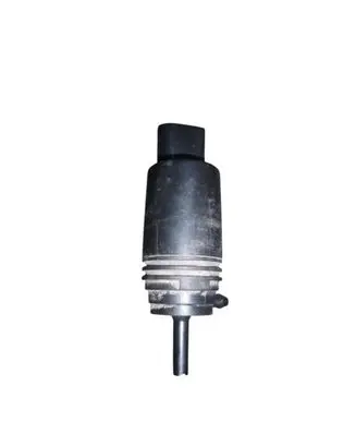 BMW 5 E60 E61 Windscreen/windshield washer pump 8377612
