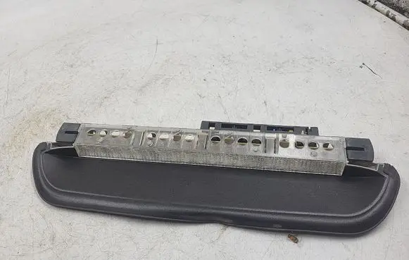 BMW 3 E46 Third/center stoplight 8386963