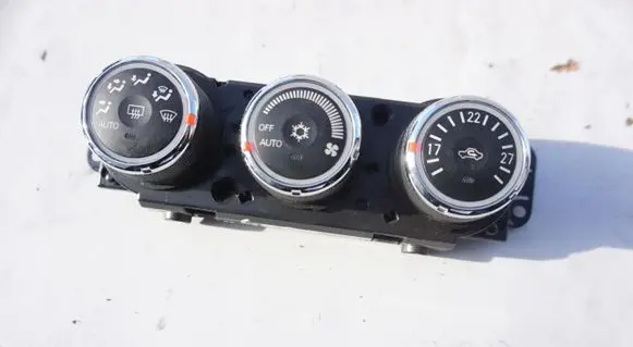 Peugeot 4007 Climate control unit