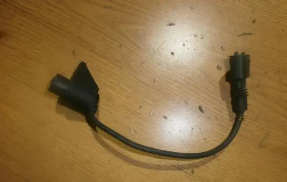 Opel Omega B1 Camshaft position sensor 0232103017