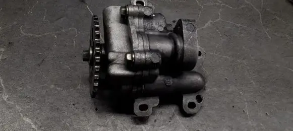 Jaguar X-Type Oil pump 1S7Q6600