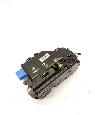 Seat Altea Rear door lock 7L0839015
