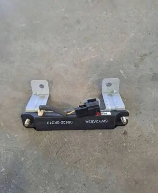 Hyundai ix35 Aerial antenna amplifier 95420-3K210