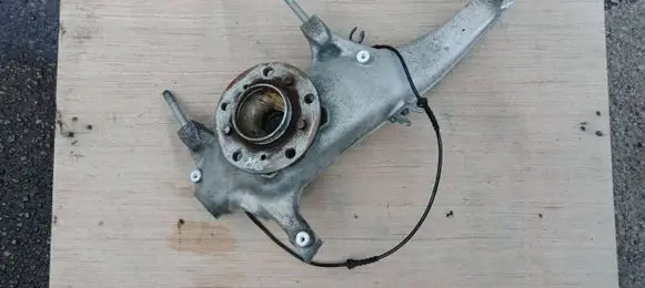 BMW M5 Front wheel hub spindle knuckle 2284054