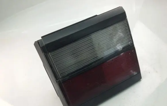 Volkswagen PASSAT B4 Rear/tail lights 333945259