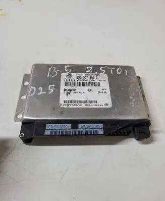 Audi A4 S4 B5 8D ESP (stability system) control unit 8D0907389D DKGV44006982 0265109463