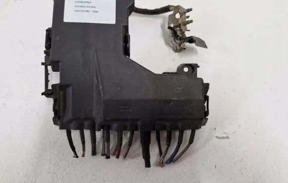 AC 428 Battery control module 9665232380