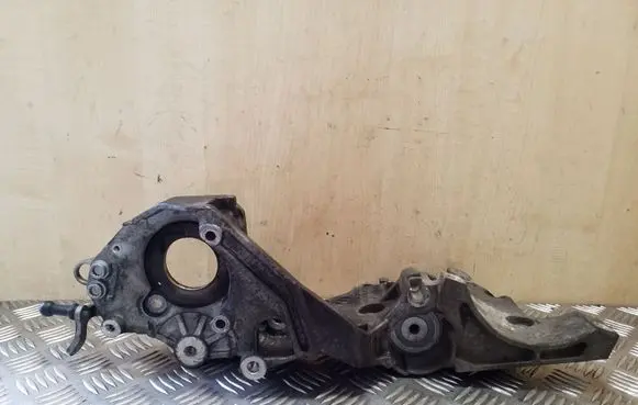 Seat Leon (1P) Generator/alternator bracket 03L903143Q