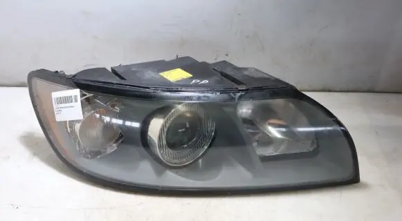 Volvo V50 Headlight/headlamp