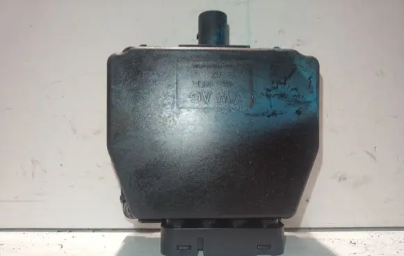 Volkswagen Touran I Vacuum valve 1T2906279A