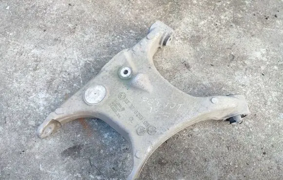 BMW 7 E65 E66 Rear upper control arm/wishbone 33326753107
