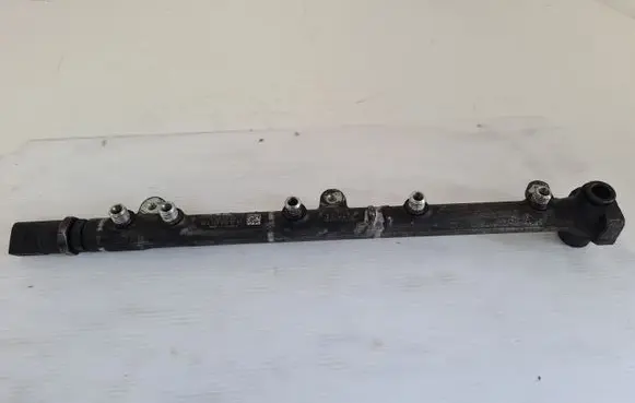 Mercedes-Benz A W168 Fuel main line pipe A6680700095