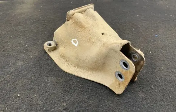 Audi A6 S6 C7 4G Engine mounting bracket 4g0399060