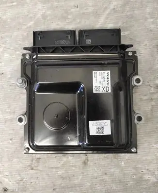 Volvo XC60 Engine control unit/module 31312486