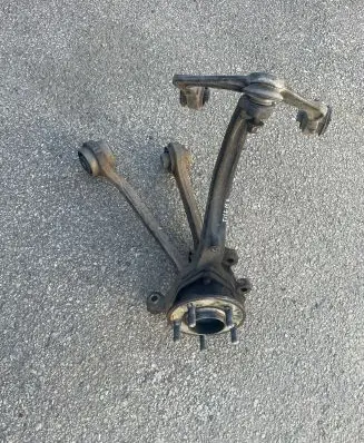 Lancia Thema Front wheel hub spindle knuckle 05168403AC
