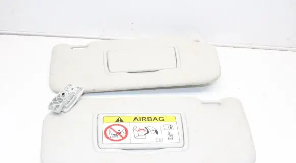 Ford Focus Sun visor