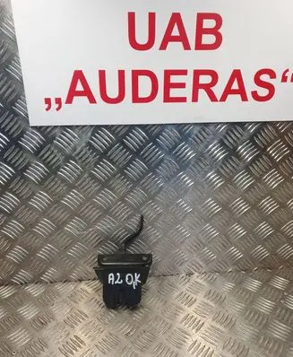 Audi A2 Tailgate/trunk/boot lock/catch/latch 8Z0827520