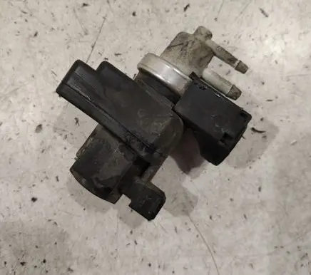 Renault Scenic II - Grand scenic II Turbo solenoid valve 8200270451