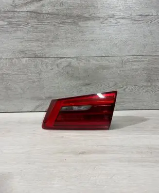 BMW 5 G30 G31 Tailgate rear/tail lights 7376474 BMWG30T2ECE